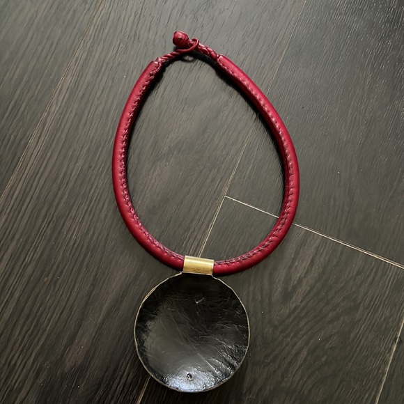 Handmade African red leather statement necklace - Picture 2 of 2